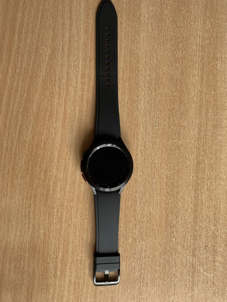 Смарт часы Samsung Galaxy Watch 4 Classic