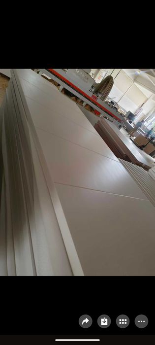 Интериорни врати на склад в София