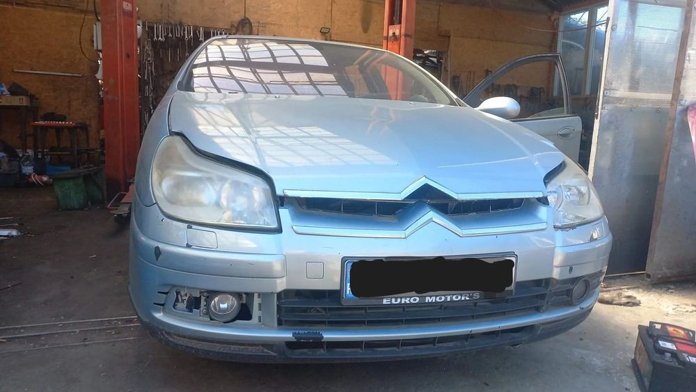 Vand piese Citroen C5 an 2007 motor 1.6hdi