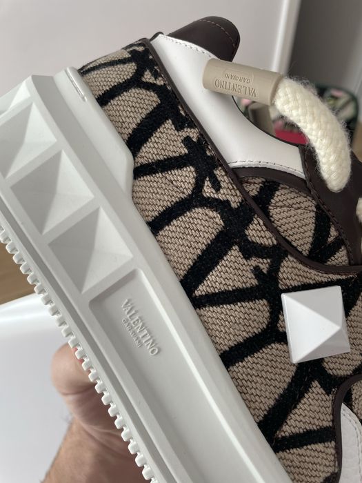 Adidasi Valentino One Stud Bej