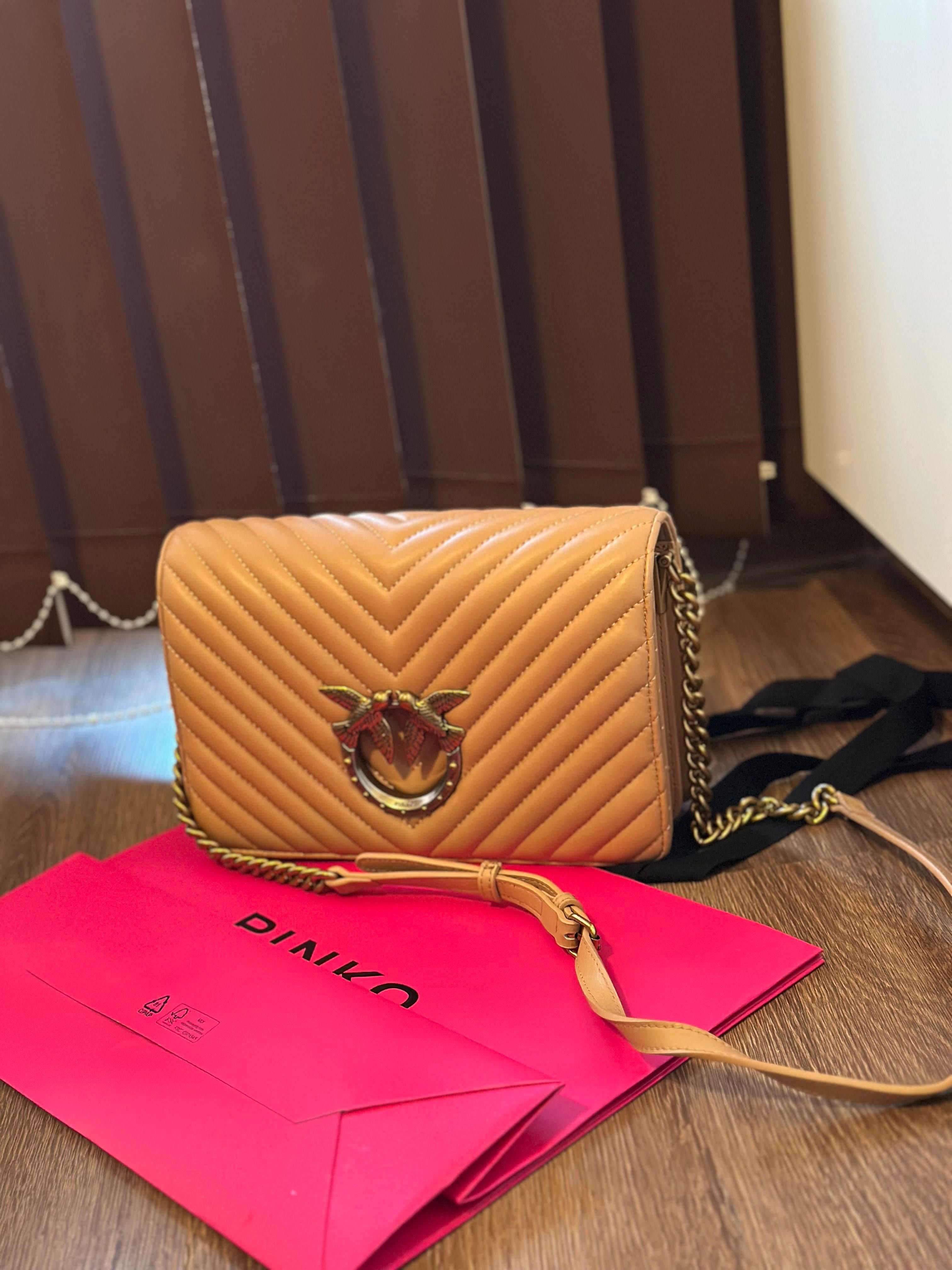 Дамска чанта PINKO