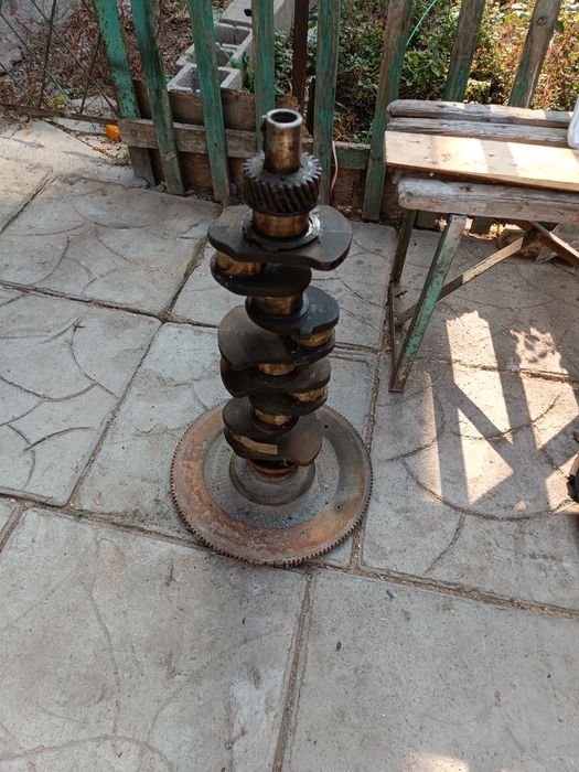 Головка блока УМЗ 421 сотка и коленвал газель