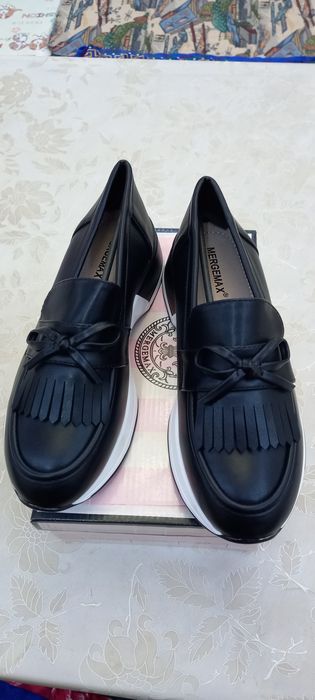 Женская обувь 38 размер