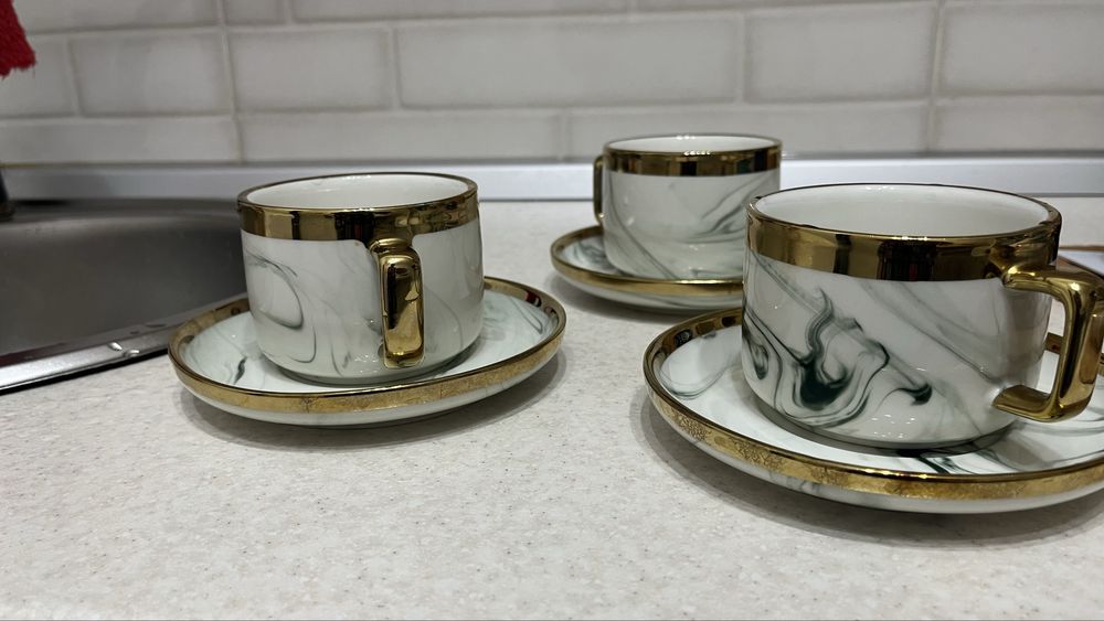 Продам чайный сервиз б/у