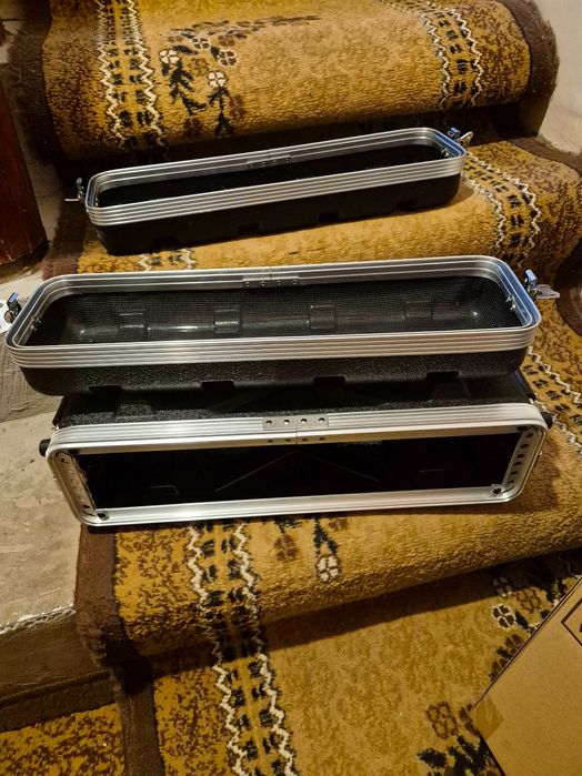 Твърд кейс за микрофон и ефект