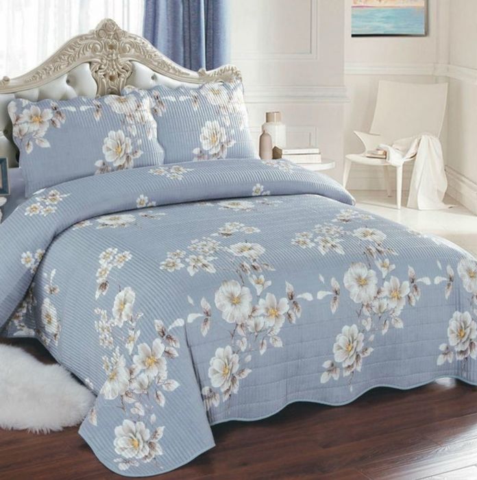 Cuvertura de pat din bumbac, matlasata, trei piese, baby blue