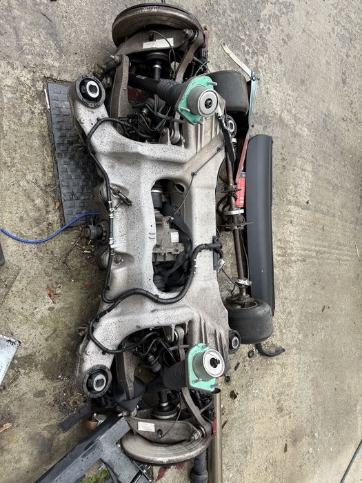 Punte Spate range rover sport l494