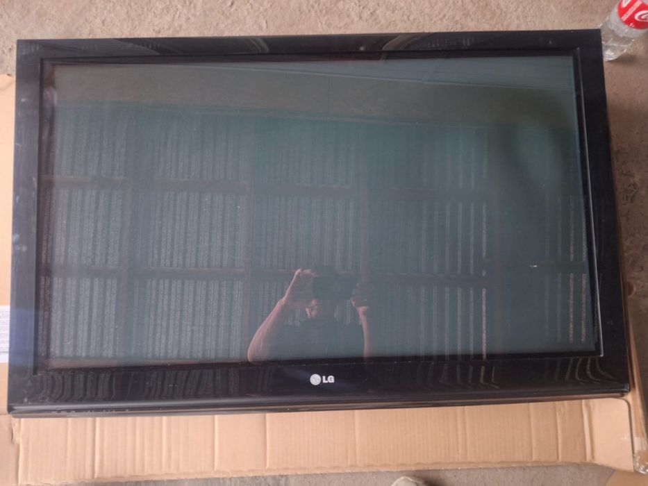 Телевизор LG 42PQ100R, плазма 42″