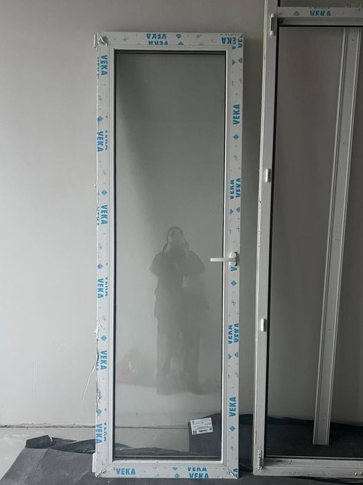 Продам балконную пластиковую перегородку