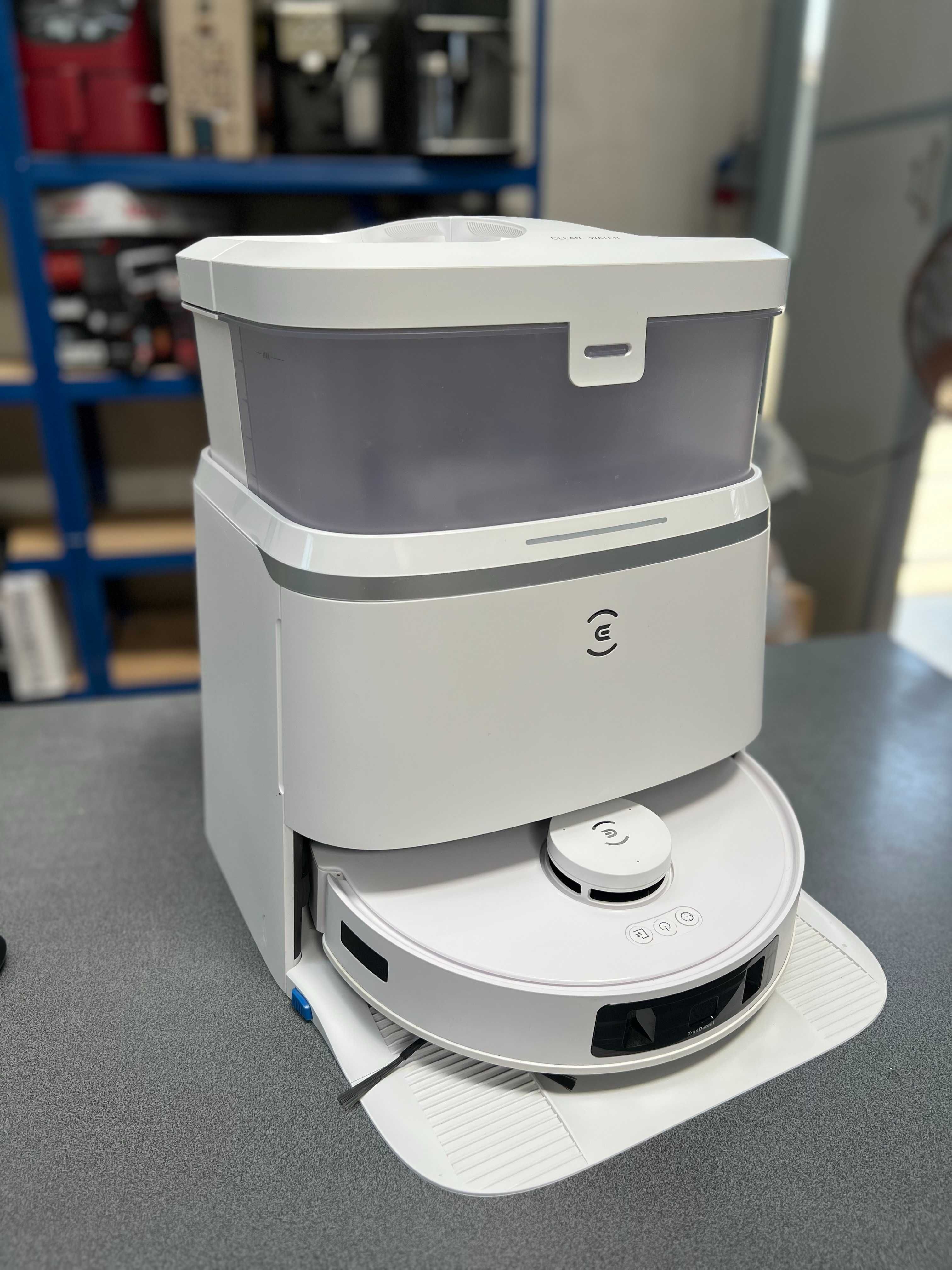 Прахосмукачка робот Ecovacs Deebot T30 Pro OMNI