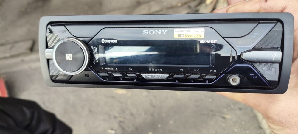 Продам магнитолу Sony