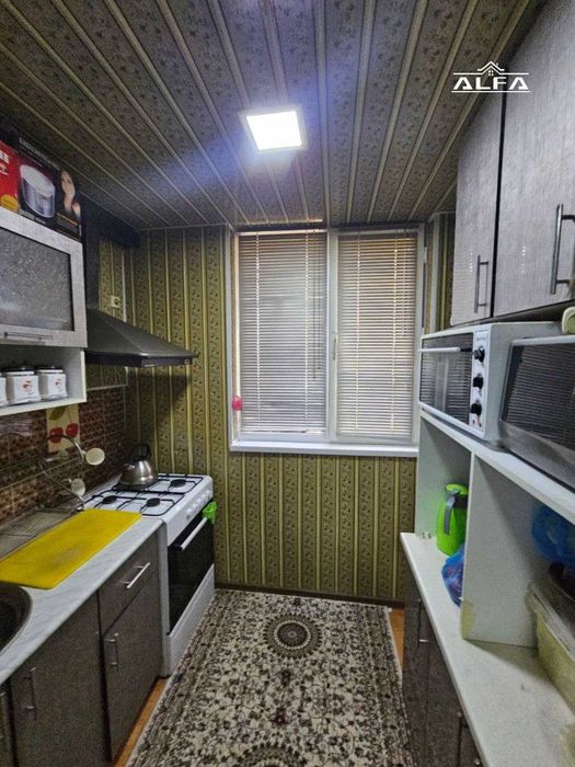 Buxoroda kvartira sotiladi 2 xonali 58m² 1-qavat.