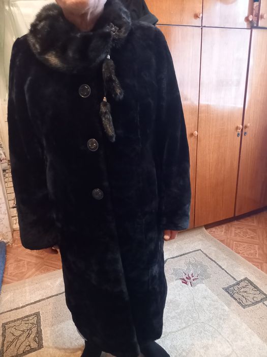 Продам новую шубу