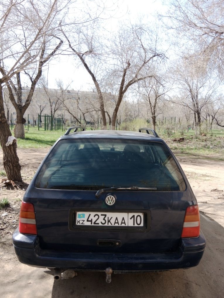 Продам машину Volkswagen VW 1hxo