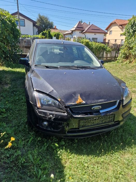 Vând piese Ford focus  1.6 tdci an 2007