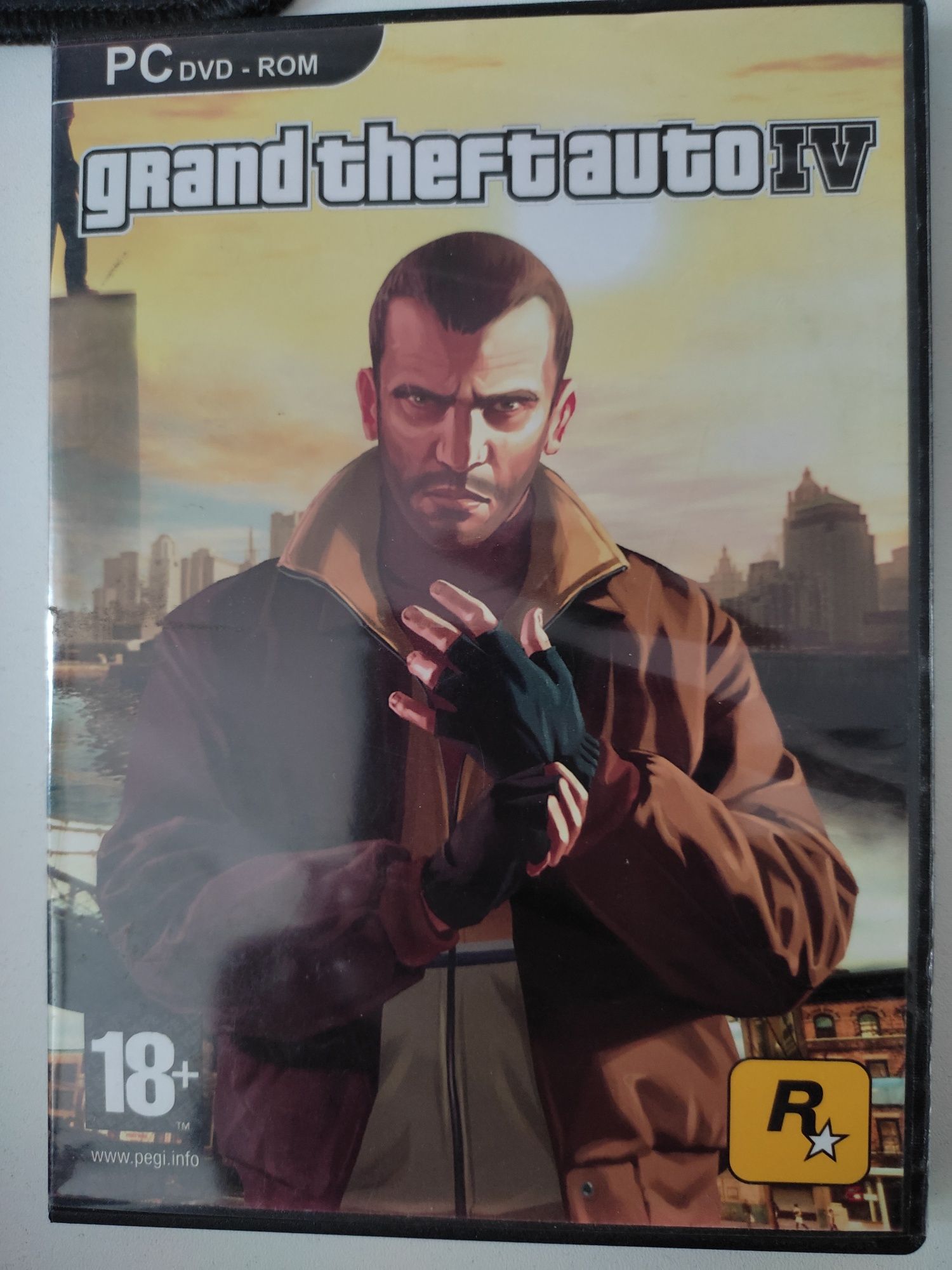 Продам диски GTA в отличном состоянии