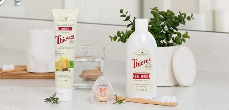 Produse igiena orala din gama THIEVES de la YOUNG LIVING