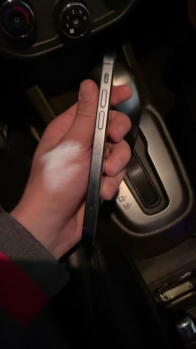 iPhone 13 mini