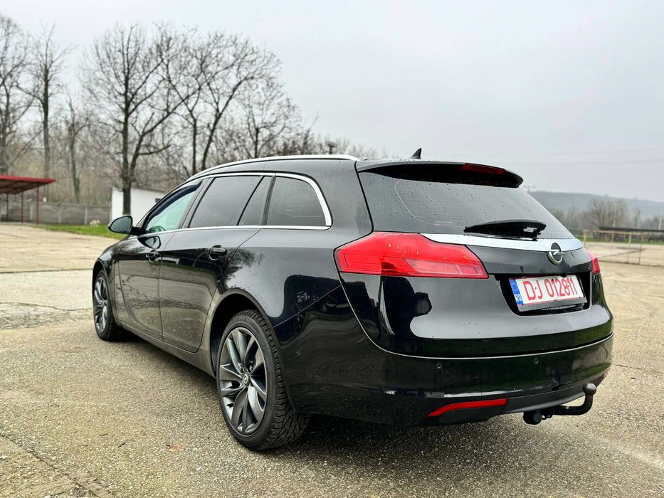 De vânzare Opel insignia