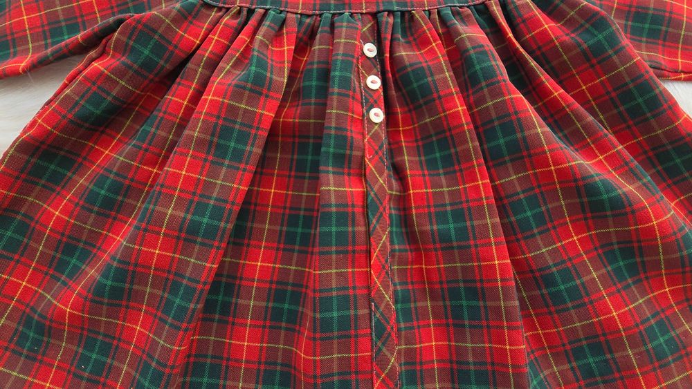 Коледна рокля мама и бебе размер М и 3-6 месеца