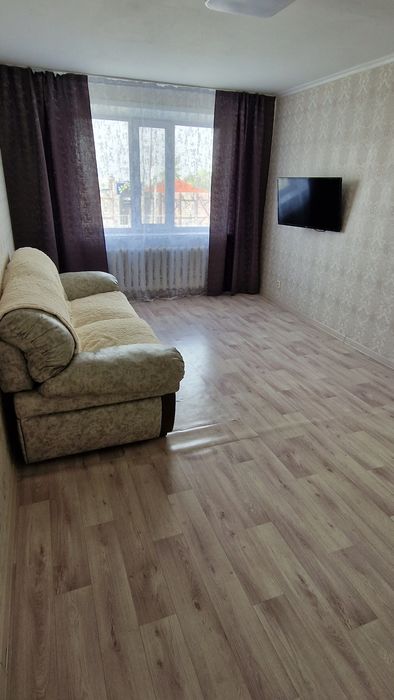 Сдам 2-комн.кв на длительный срок, семейным