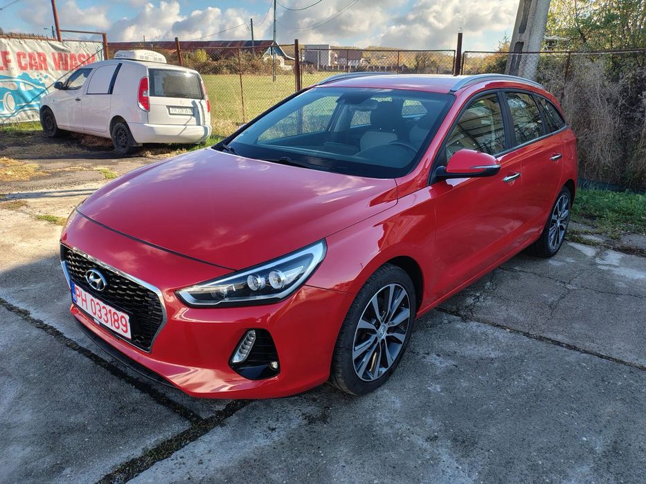 Hyundai I30 1.6crdi/130.000km/carte service la zi.