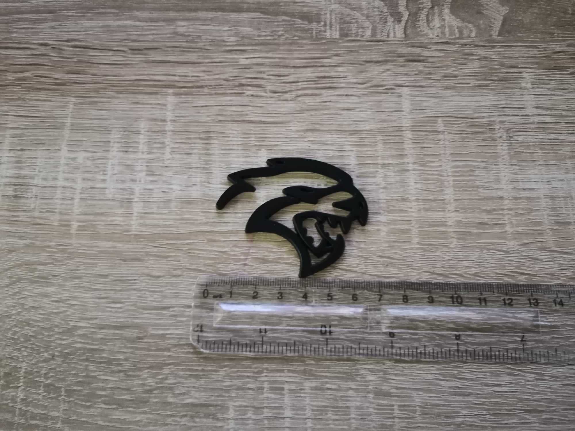 Hellcat лого черна емблема дясна
