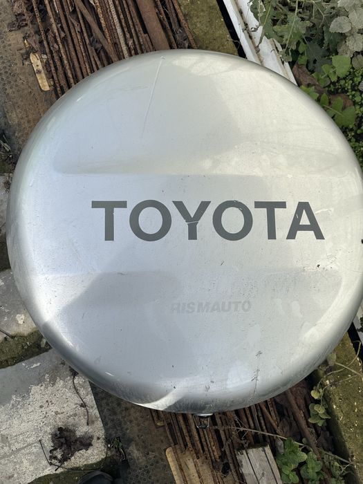 Капак за резервна гума