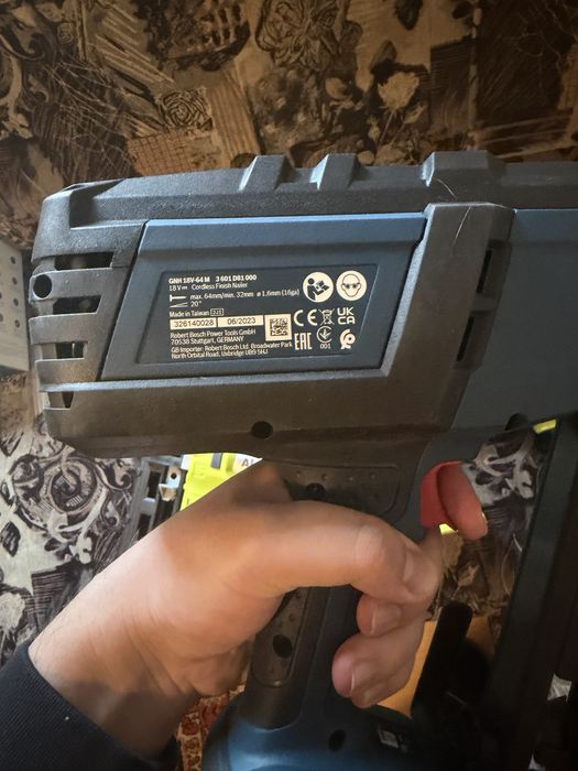 Pistol de cuie Bosch GNH 18V-64 M / dewalt / makita