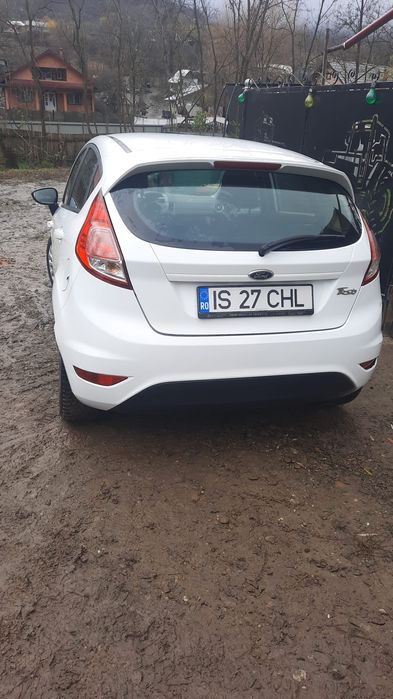 Ford FIESTA 2015