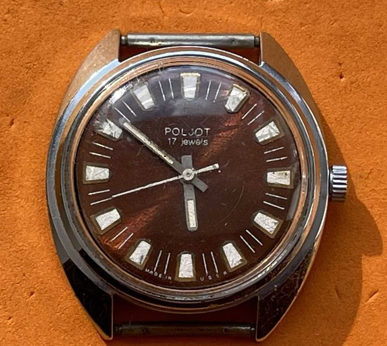 Меняю Старинные советские механические часы 60 годов мужские Полет