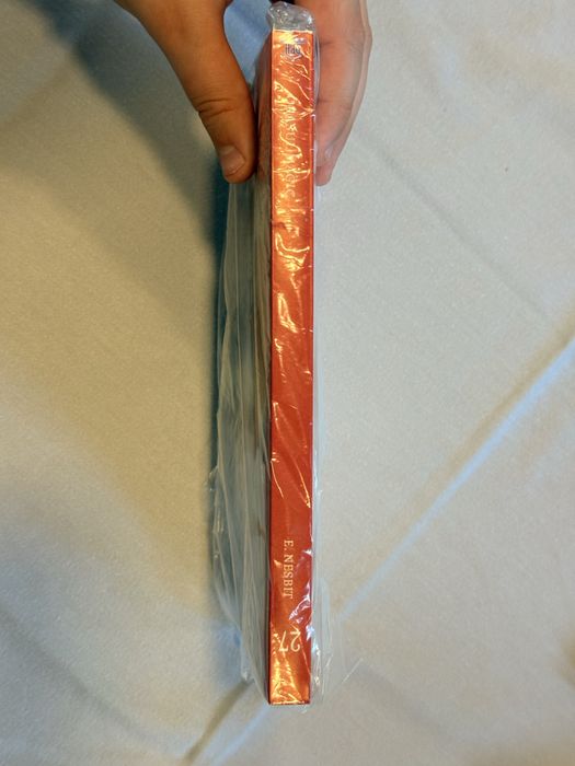 Cartea “Orasul Magic” de E. Nesbit (nu o dau prin curier)