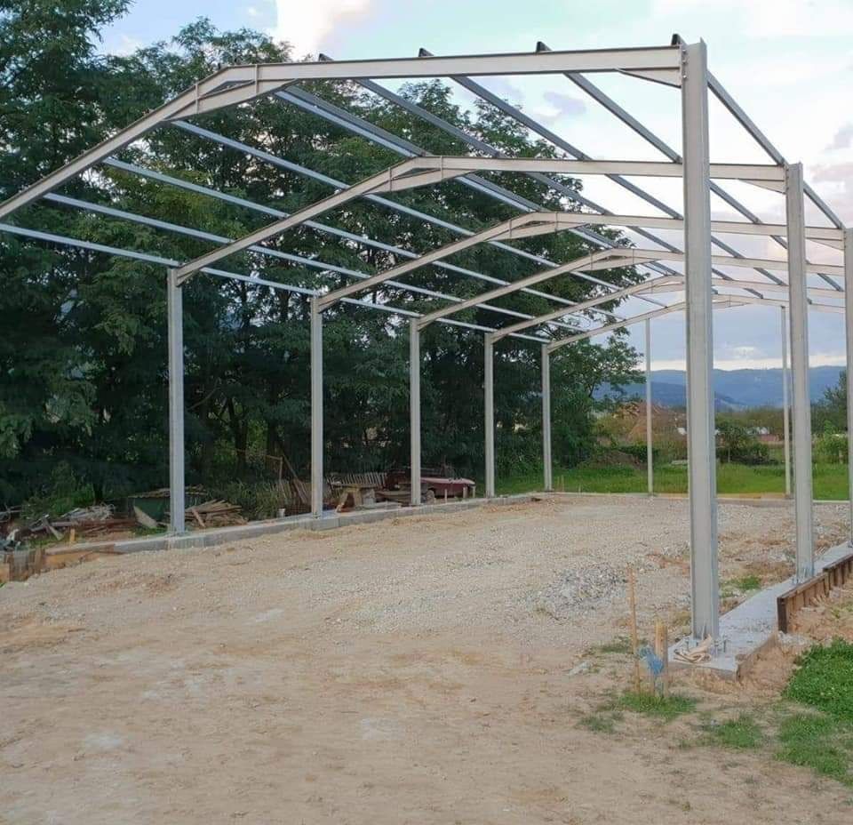 Vând structura hala metalica 10x30