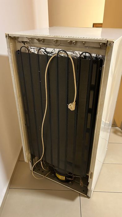 Фризер вертикален, Варна