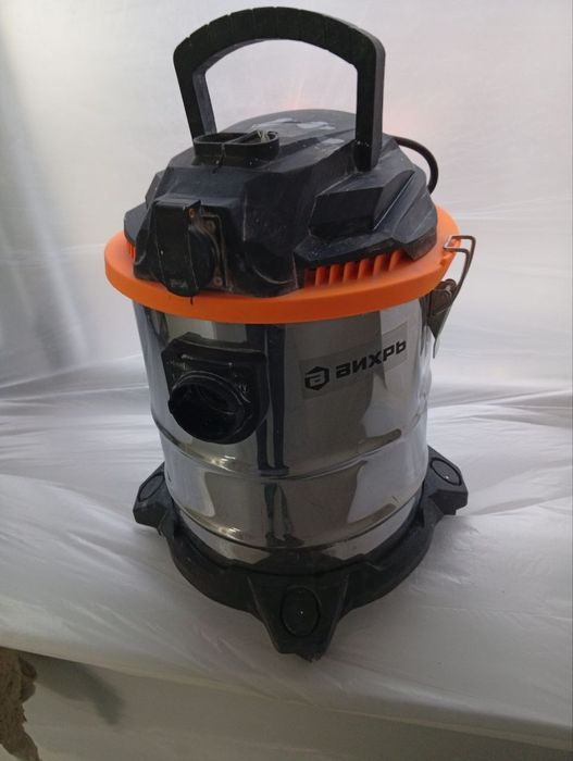 Продам строительный пылесос