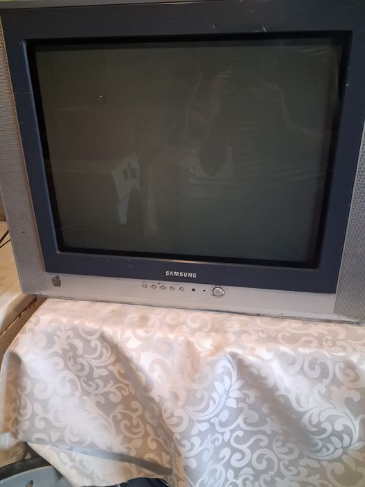 Продам телевизор Samsung