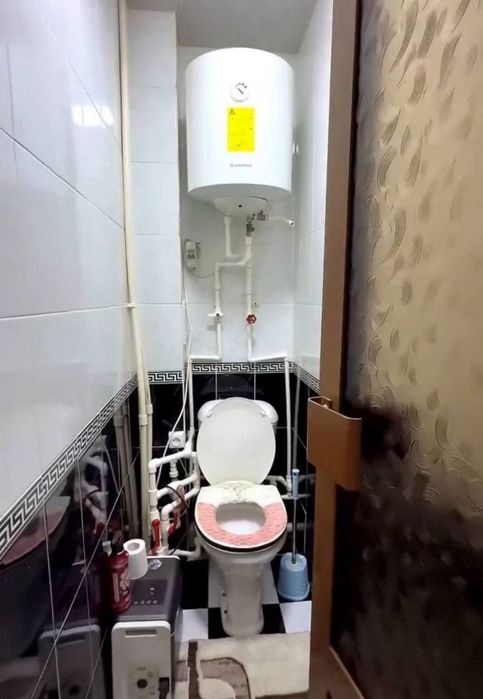 3 xonali kvartira sotiladi