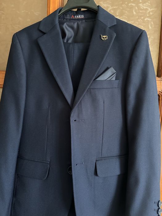 Детский мальчик костюм школьник