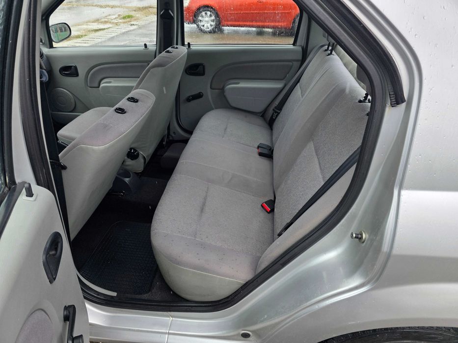 Dacia Logan 2007 -Preferance Plus.Motor 16 MPI/90Cp Eur 4. pret 1300E