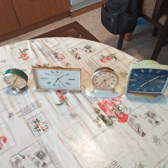 Руски механични  будилници