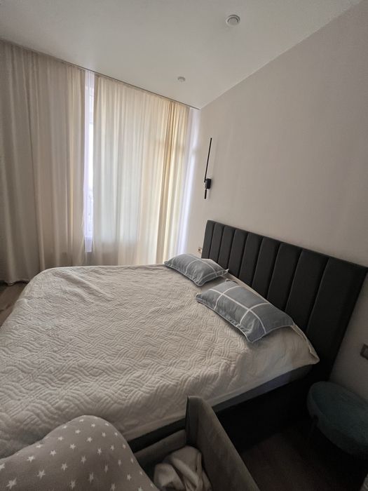 Кровать двуспальная 200х180