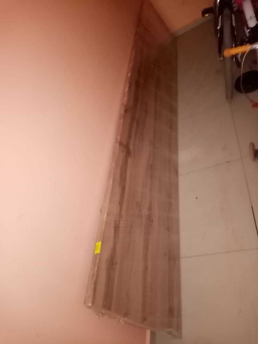 Продам столешницу дуб -вотан новая