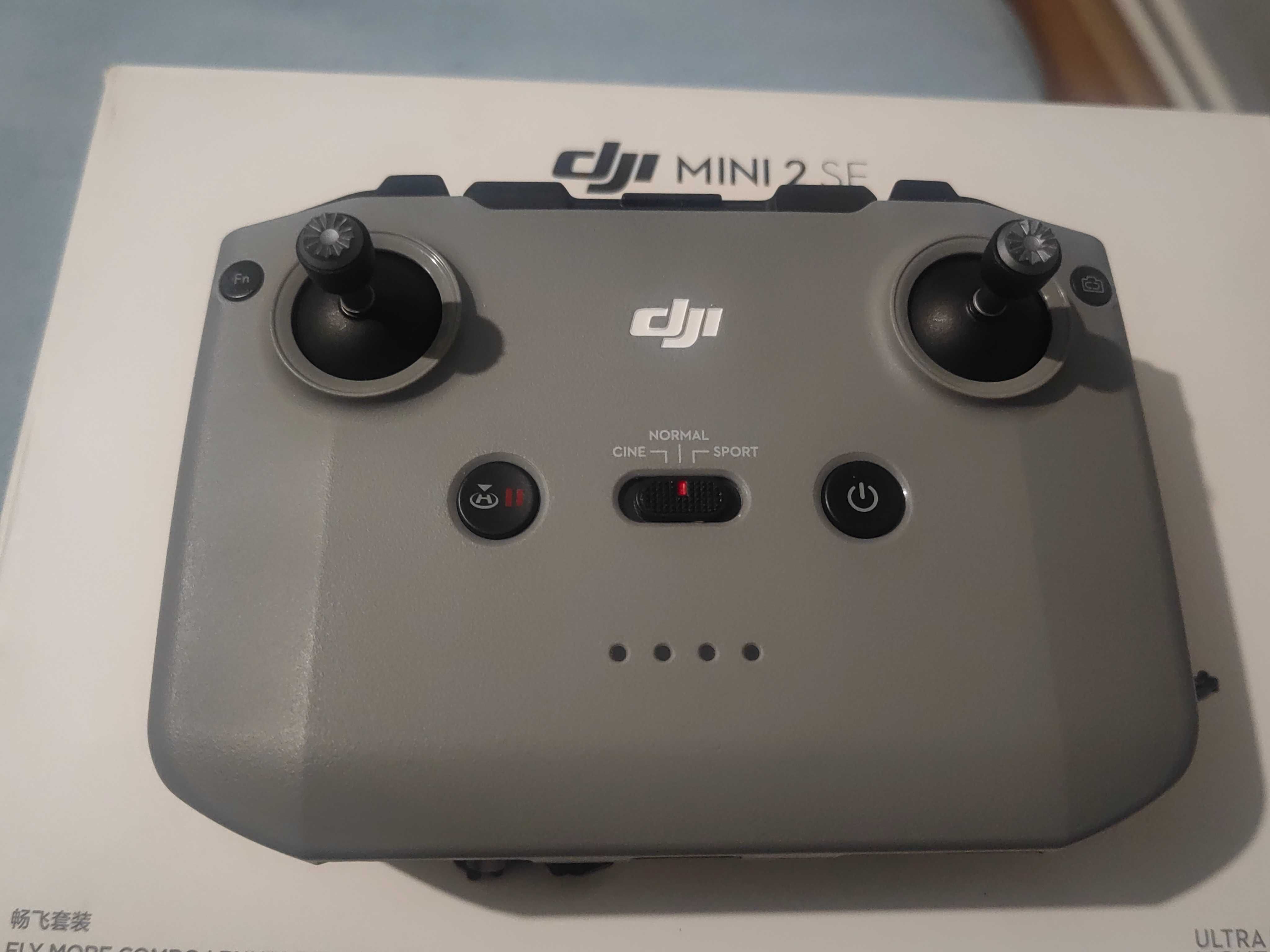 Drone DJI MINI 2 SE Fly more Combo