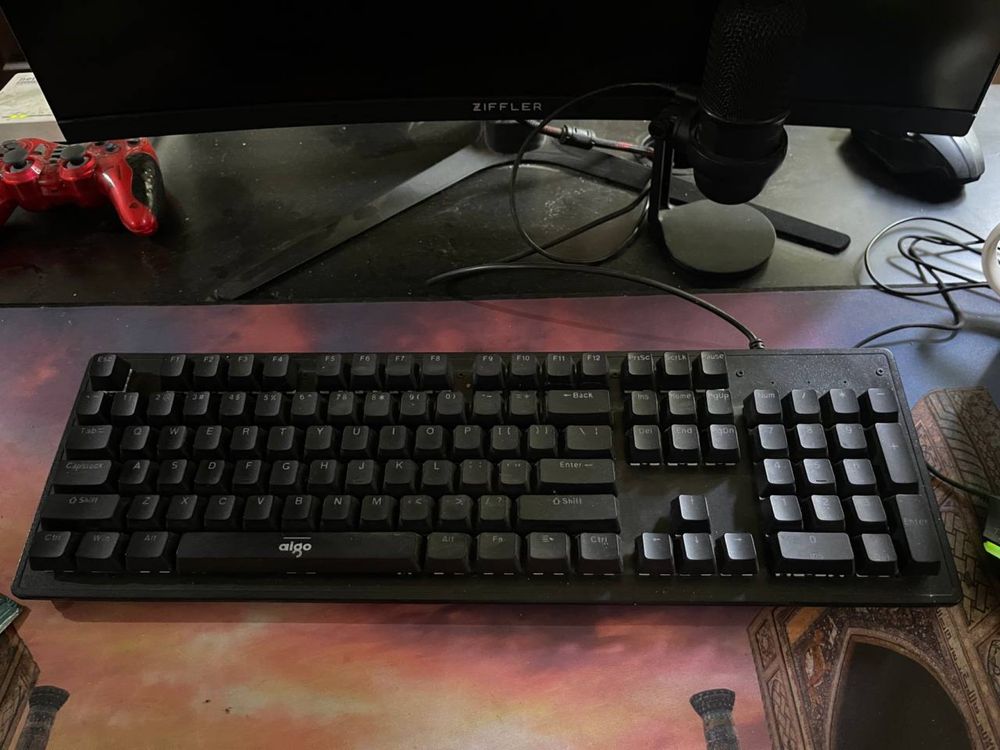 Strim uchun mahsus kompyuter sotiladi full kompletatsiya