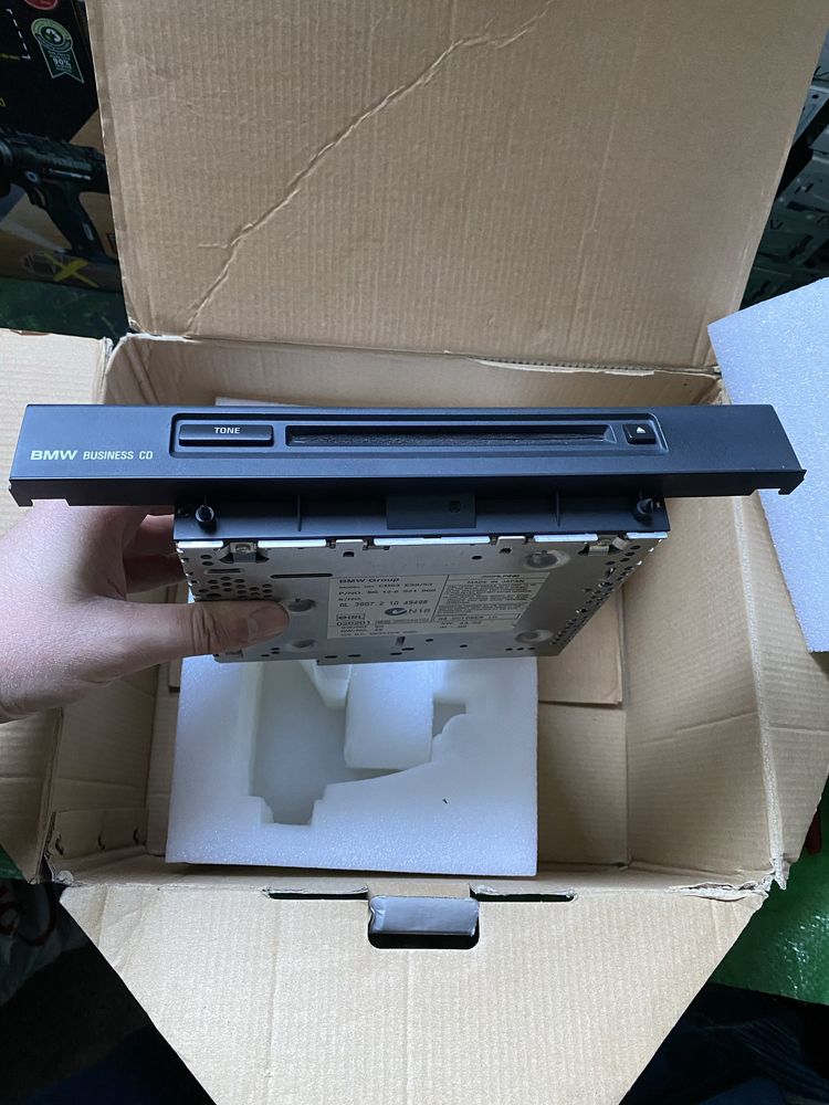 BMW E39 - Оригинално радио MID и CD Business комплект CD53 E39/53 cd