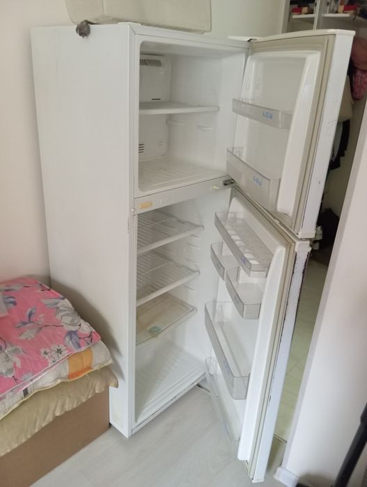 Холодильник б/у Самсунг