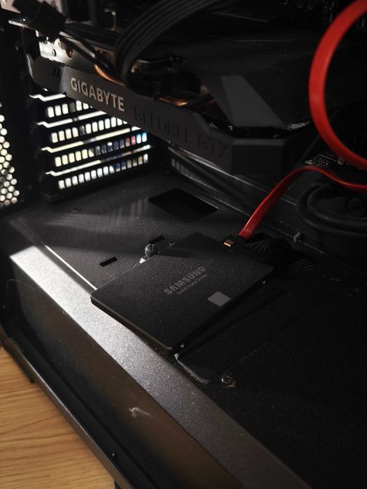 Calculator costum AMD ryzen 5 3600, Nvidia GeForce GTX 1650 super