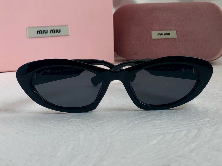 Дамски слънчеви очила елипса овални 2 цвята черни бели