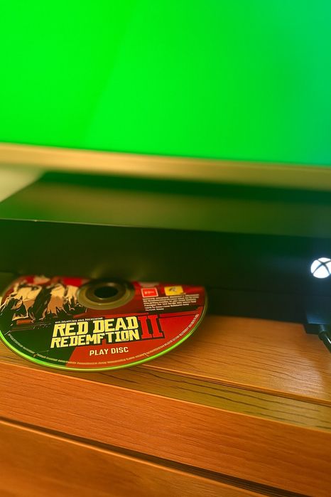 Xbox One X 1TB + Controller personalizat