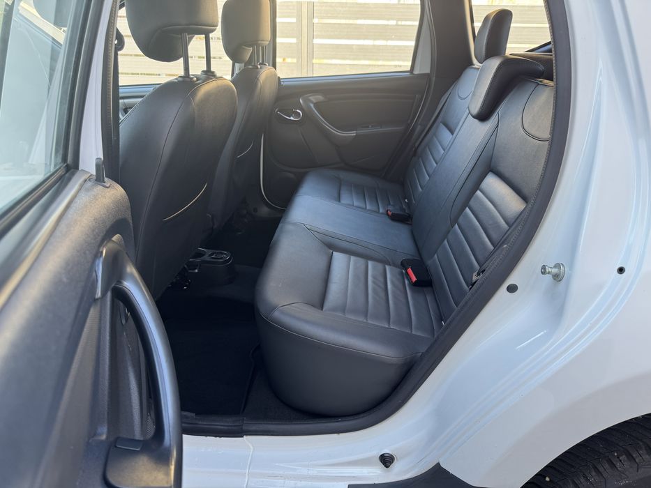 Dacia Duster 1.5 dci 110 cp an 2016 euro6